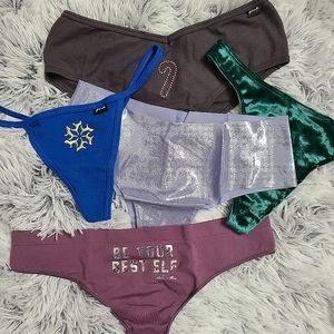 VS PINK Holiday Custom Panty Pack NWT!